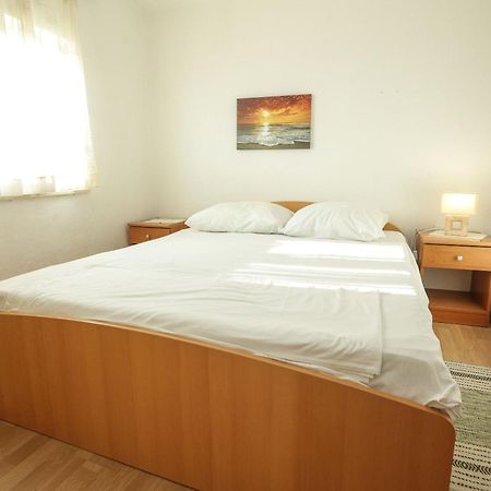 Apartments Teo 普利拉卡 外观 照片